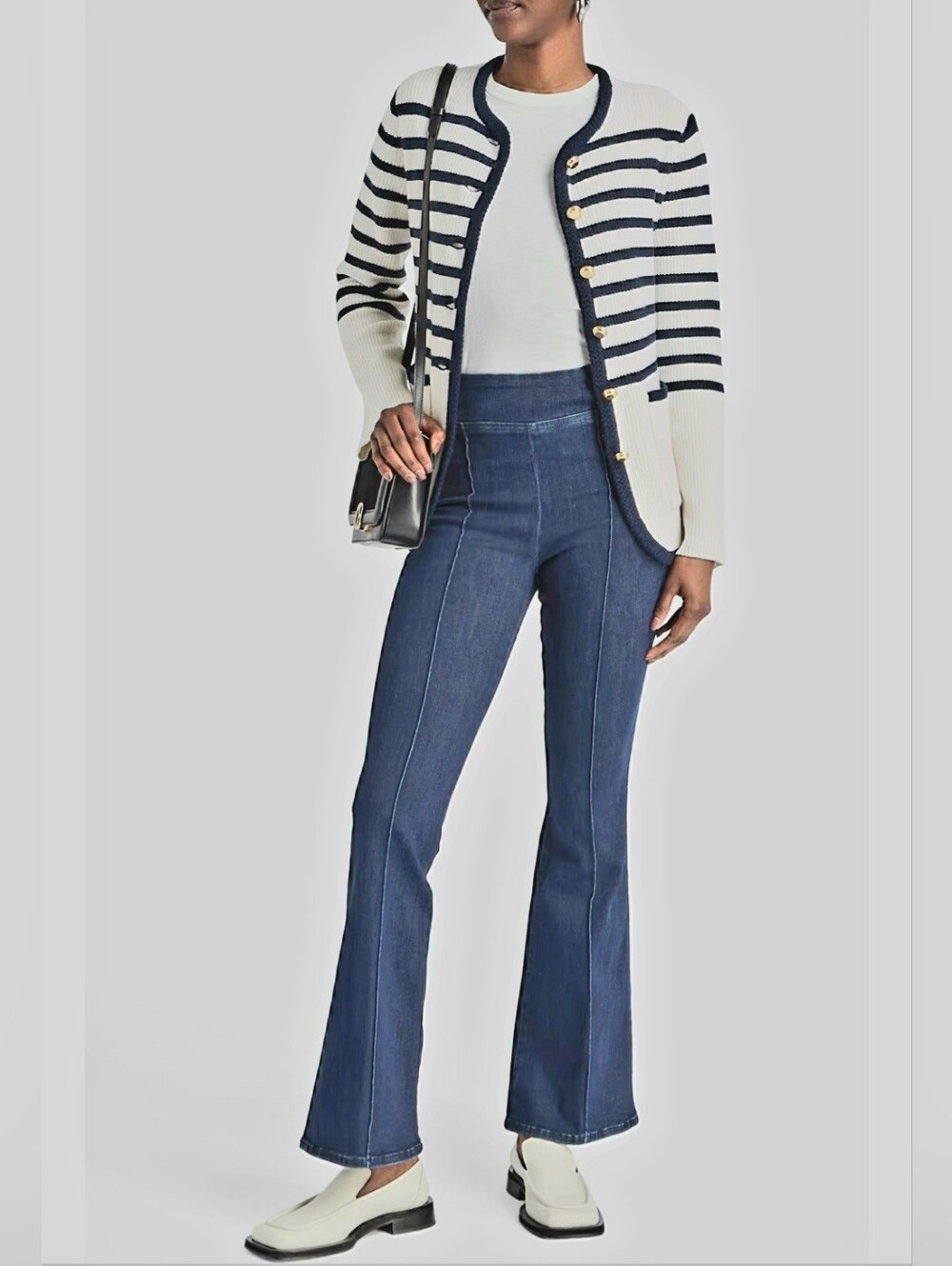 FRAME Jeans, New! Size 30, JetSet Flare, Blue Wash Denim, Stretch